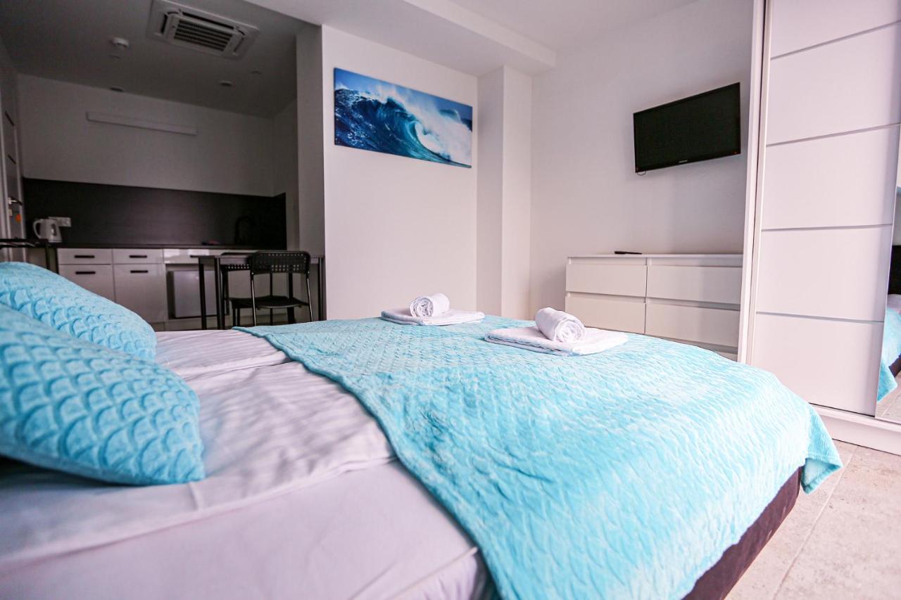 Apart Baltyk Pokoje & Apartamenty Łeba Εξωτερικό φωτογραφία