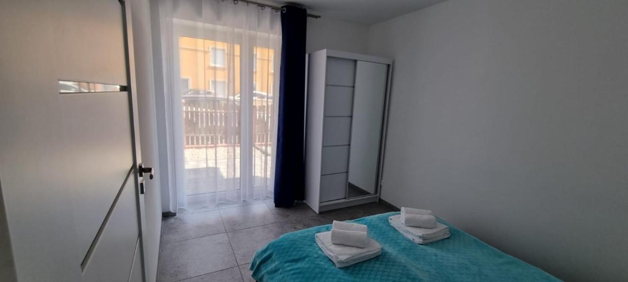 Apart Baltyk Pokoje & Apartamenty Łeba Εξωτερικό φωτογραφία