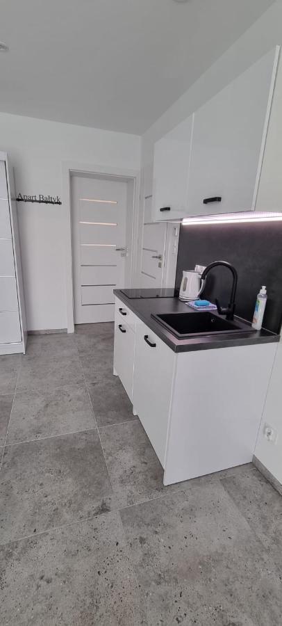 Apart Baltyk Pokoje & Apartamenty Łeba Εξωτερικό φωτογραφία