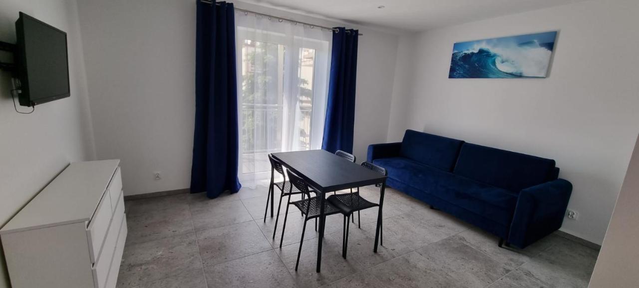 Apart Baltyk Pokoje & Apartamenty Łeba Εξωτερικό φωτογραφία