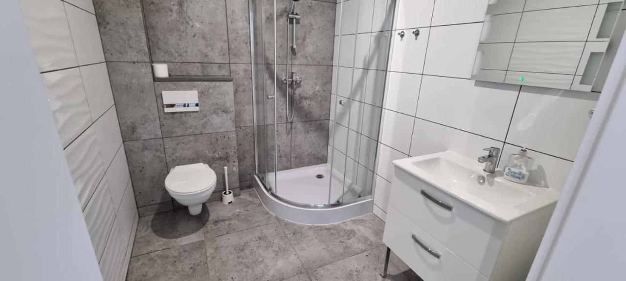 Apart Baltyk Pokoje & Apartamenty Łeba Εξωτερικό φωτογραφία